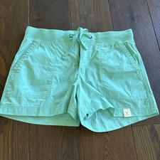 St John s Bay Women s NWT 12 Cascade Green Elastic Waist Chino Shorts
