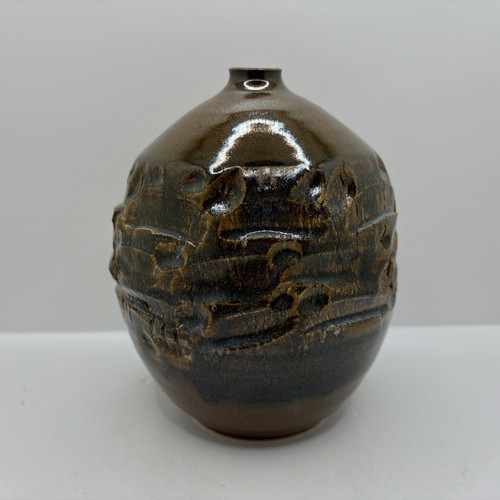 Studiokeramik Vase mit Hochreliefmuster signiert K. Smith - Bild 3 von 10
