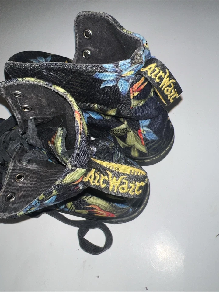 Botas de lona Dr Martens Hackney para mujer tropicales florales EE. UU. 8 Foto 3 de 4