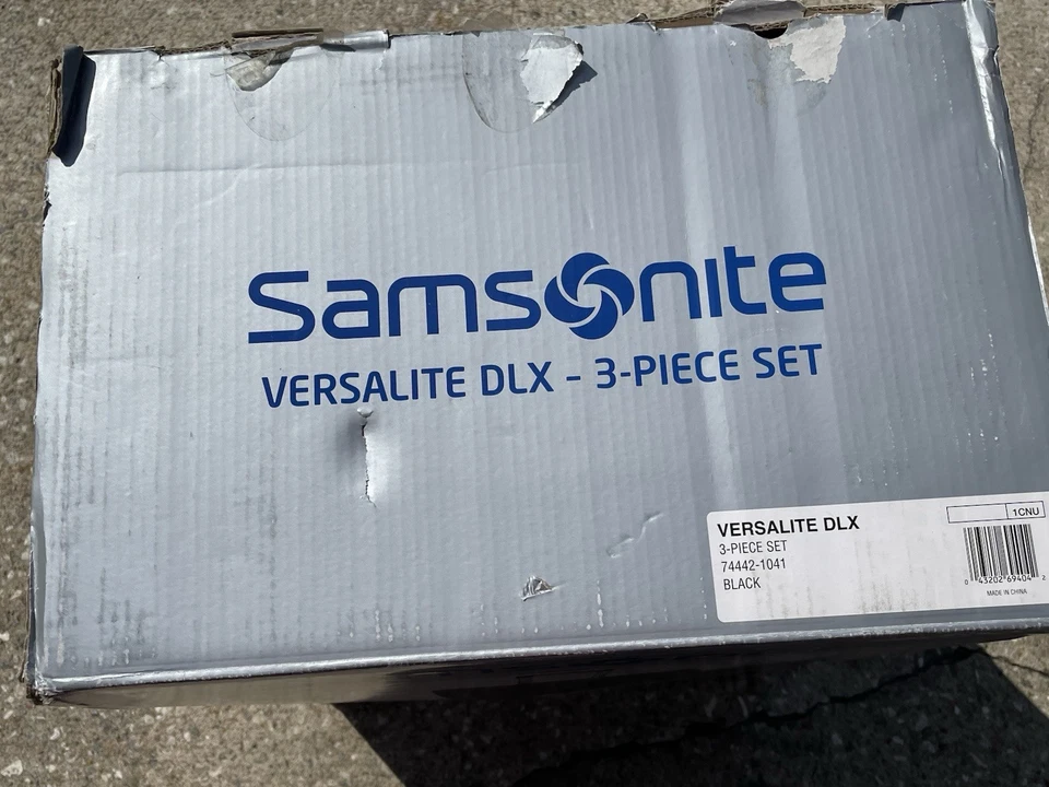 Samsonite Pivot Business Carry-On Luggage with Spinner Wheels Black - Image 2 of 3