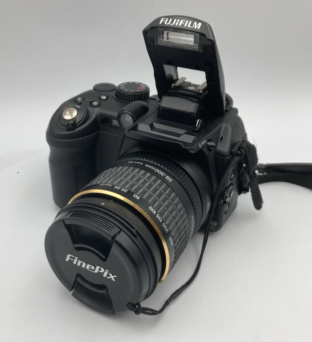 Preços baixos em Fujifilm FinePix S Series 8-9.9MP Câmeras