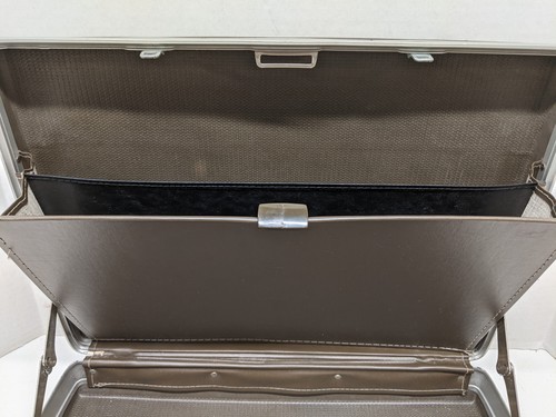 Vintage Samsonite Slim Briefcase Brown Hard Shell No Key 17"x13"x3” - Picture 4 of 12