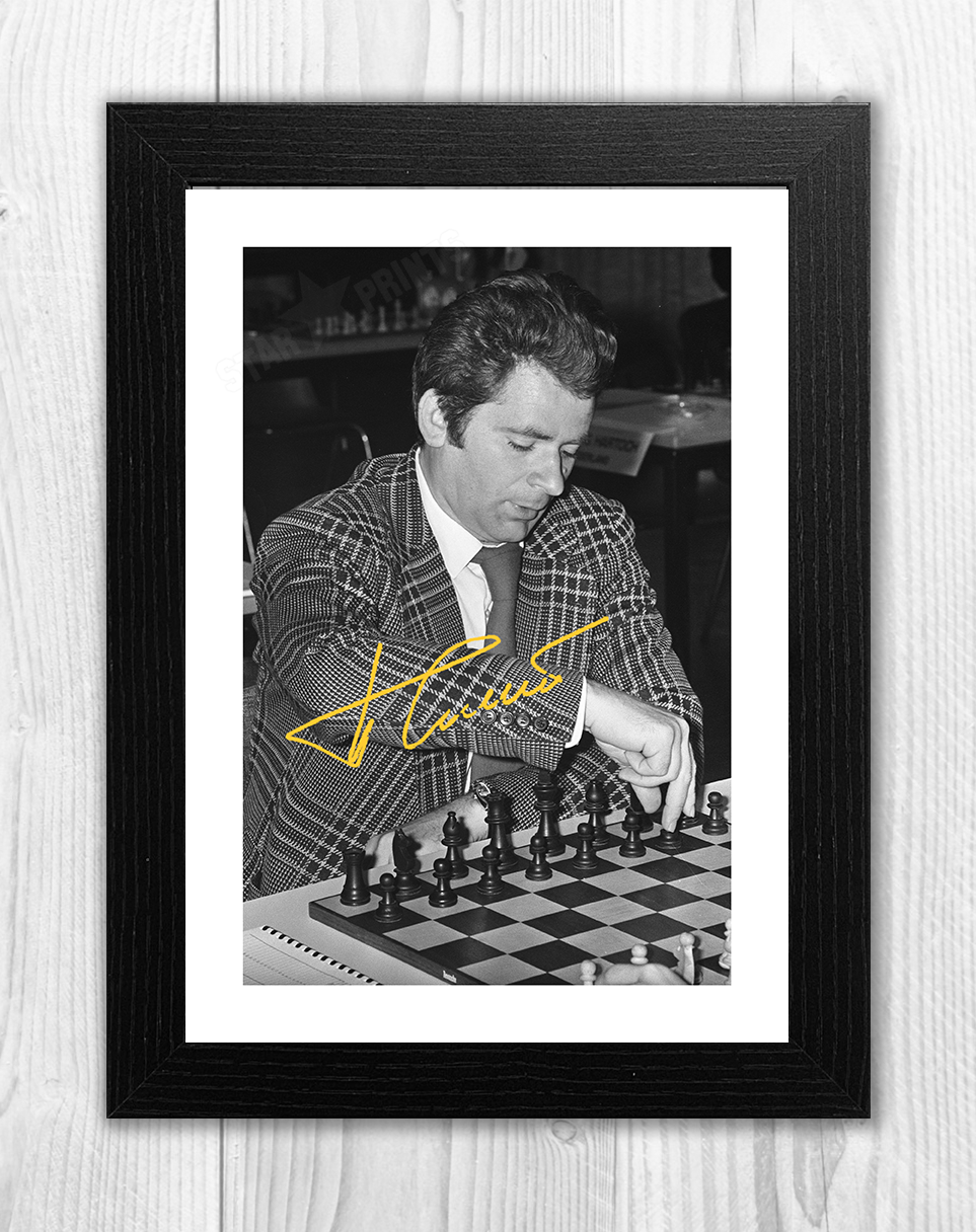 Russian Chess Player Boris Spassky Here For European Championships. Metal  Print by Retro Images Archive - Fine Art America