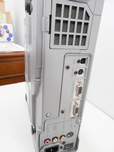 Mitsubishi LVP-X70UX XGA Projector, Remote, Instruction card, and Case see desc. - Picture 6 of 11