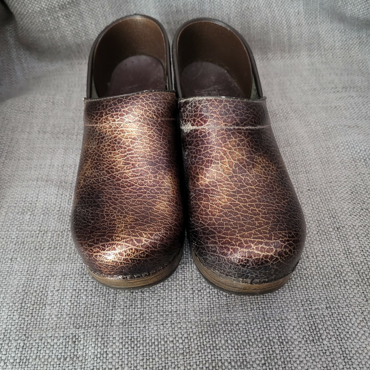 Dansko Professional Clogs Women\'s Size 37 Brown Crackle Leather Slip On Shoes Dansko Women main image 3