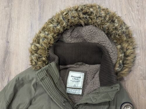 Abercrombie & Fitch Jacket Womens Small Green Parka Sherpa Lined Coat - Picture 4 of 11
