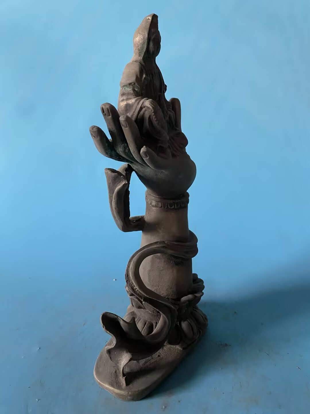 Picture 2 of 4