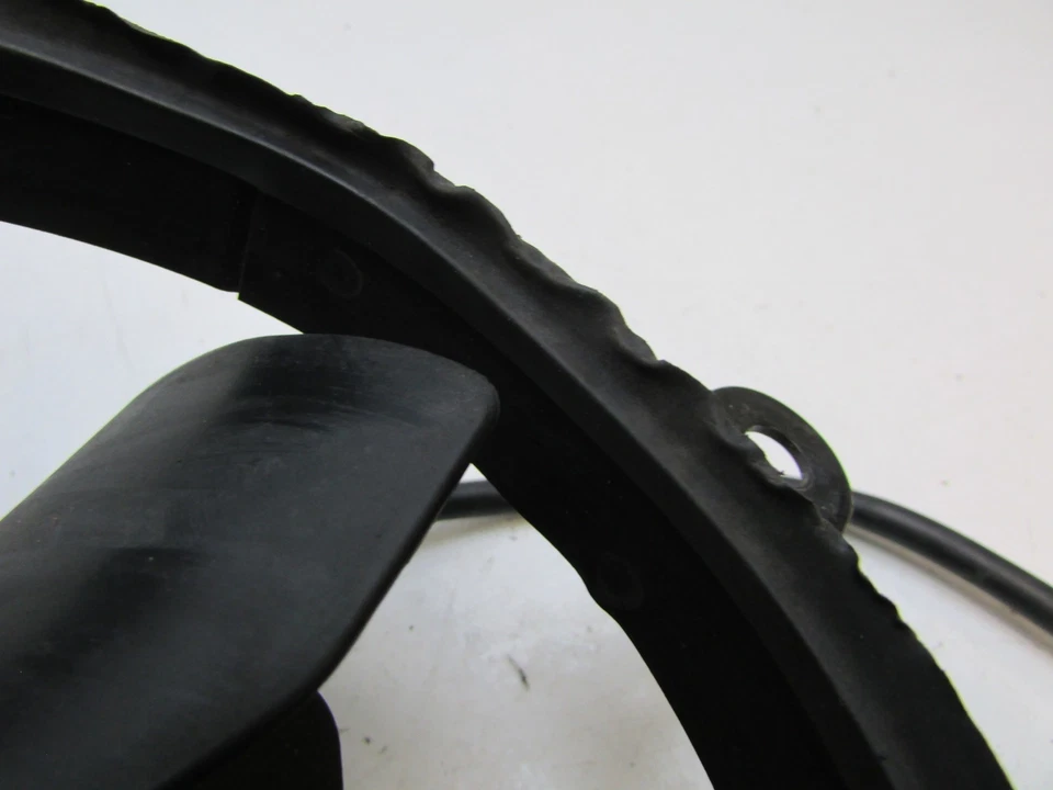 Suzuki TL1000R TL1000 R 2000 - 2002 правый радиатор вентилятор Rad вентилятор J18 - Изображение 3 из 4