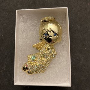 precious moments lapel pins Gold Colored Angel MIB Free Shipping