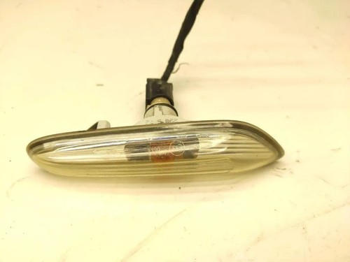 BMW 5 Touring E61 Kotflügelblinker vorne rechts 2.50 Diesel 2005 31730497