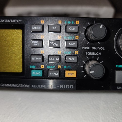 ICOM IC-R100 Broadband Communications Receiver, scanner - Zdjęcie 3 z 8