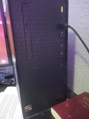 HP Desktop Computer PC  come with gaming  keyboard 
