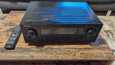 Pioneer VSX 528 5.1 AV Receiver inkl. Logitech BT Receiver