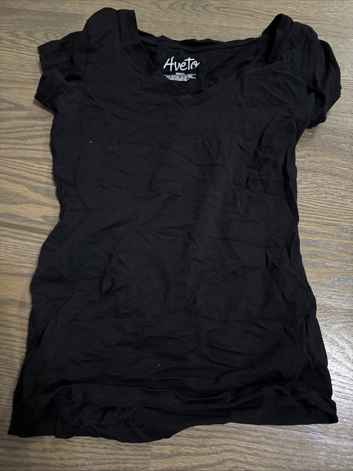 Aveto Juniors' V-Neck Short Sleeve T-Shirt Size Small Black