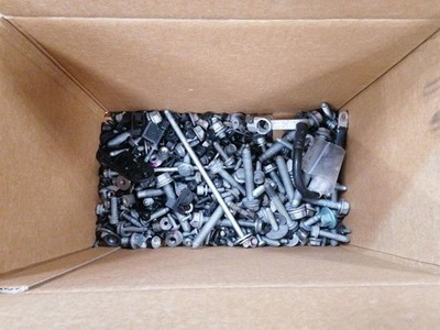 PORSCHE 911 992 SCREWS BOLTS FROM ONE CAR SET SATZ SCHRAUBEN