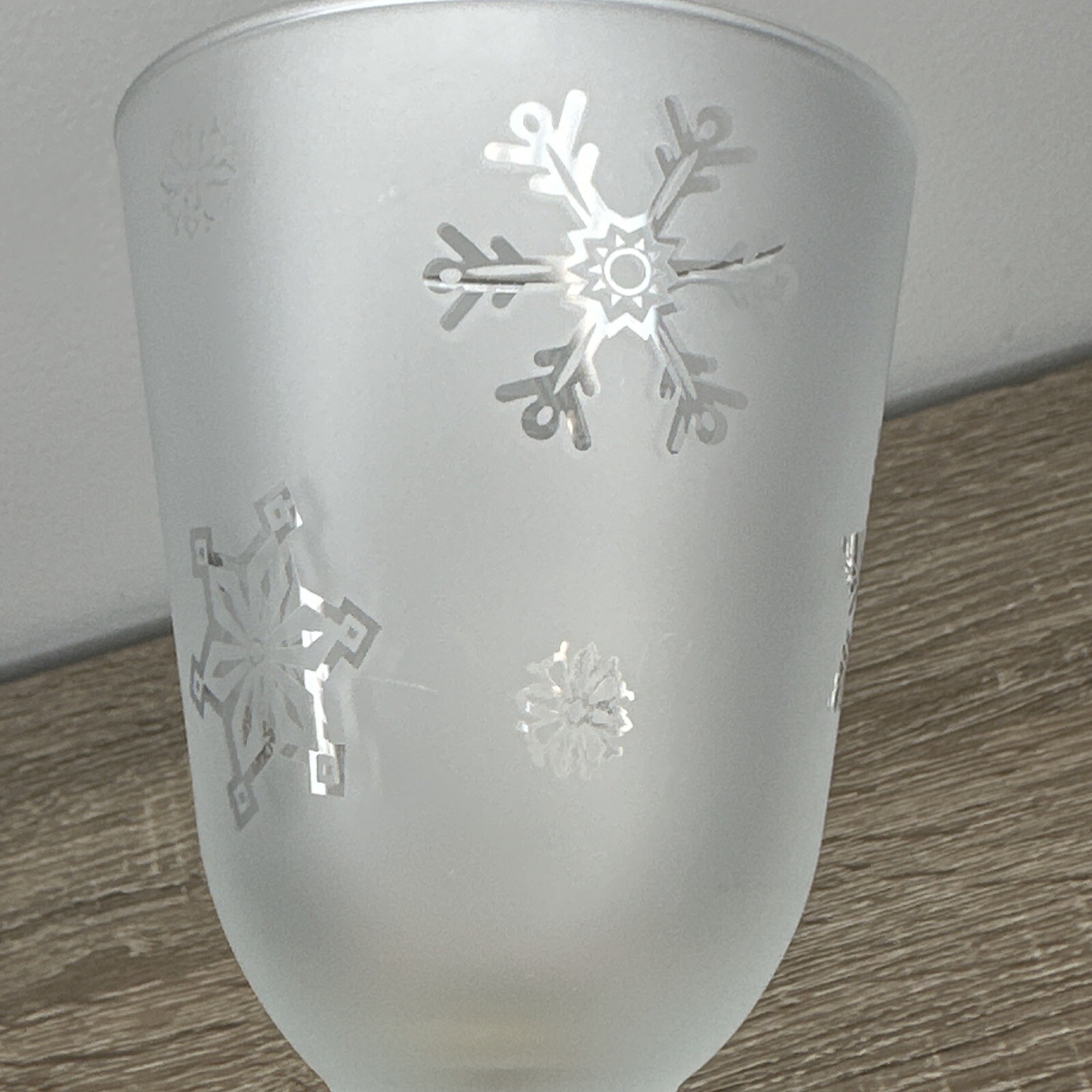 Libby Frosted Snowflake Pedestal Glass 7" X 4" 3559 Made In Usa