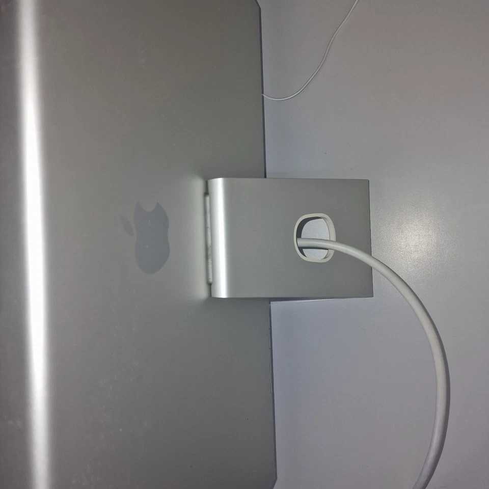 Set: PC, Monitor, Maus, Tastatur und weiteres Zubehör - Bild 4 von 4