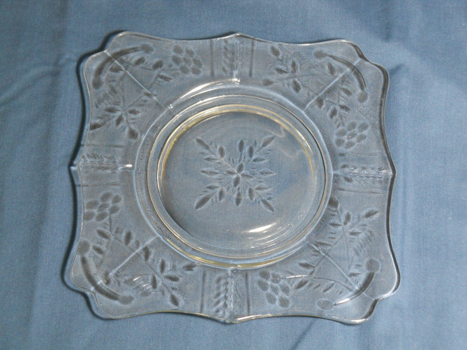 Cut Glass 15Piece Goblet and Plate Set INSTITUTO TECNOLÓGICO DE CHINÁ