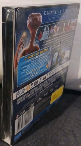 E.T. Extra-Terrestrial Blu-ray + DVD Limited Edition Pack + 44 Page Booklet RARE - Picture 6 of 8