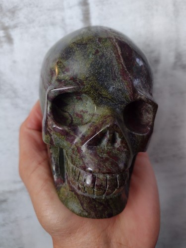 XL Dragon Blood Jasper Skull Carving crystal stone specimen - Picture 3 of 9