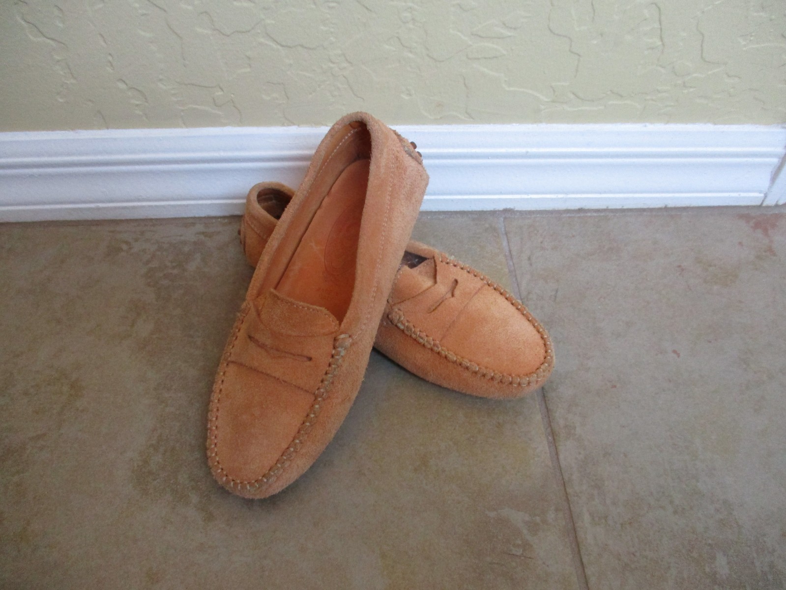Tod's Gommino Driving Schuhes in Orange Suede Damens Größe 5 Eur 35 Tod's Gommino Driving Schuhes in Orange Suede Damens Größe 5 Eur 35