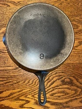Vintage"Sidney" Wagner No. 9 Cast Iron Skillet Nickel plated Heat Ring
