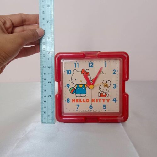 Reloj despertador vintage Sanrio Hello Kitty 1976 rojo Japón ¡CUARZO FUNCIONA! - Imagen 7 de 7