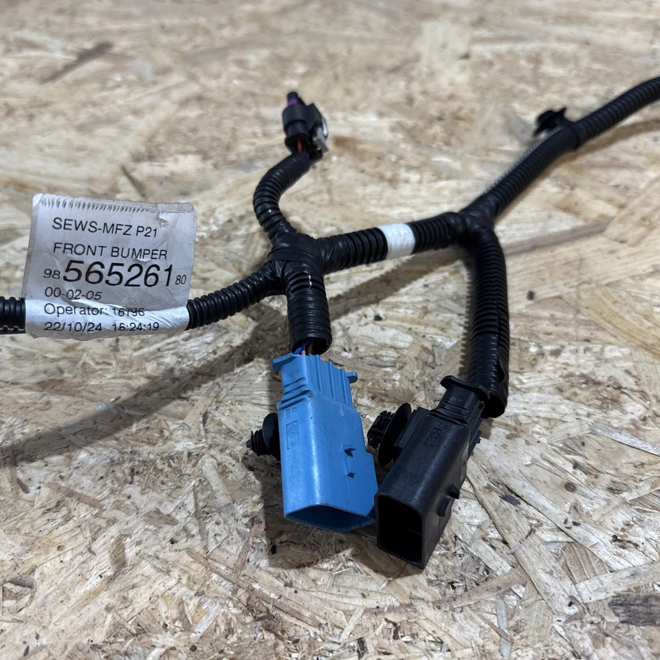 Peugeot 208 Front Sensor wiring Loom P/N 9856526180 Genuine new - Image 3 of 4