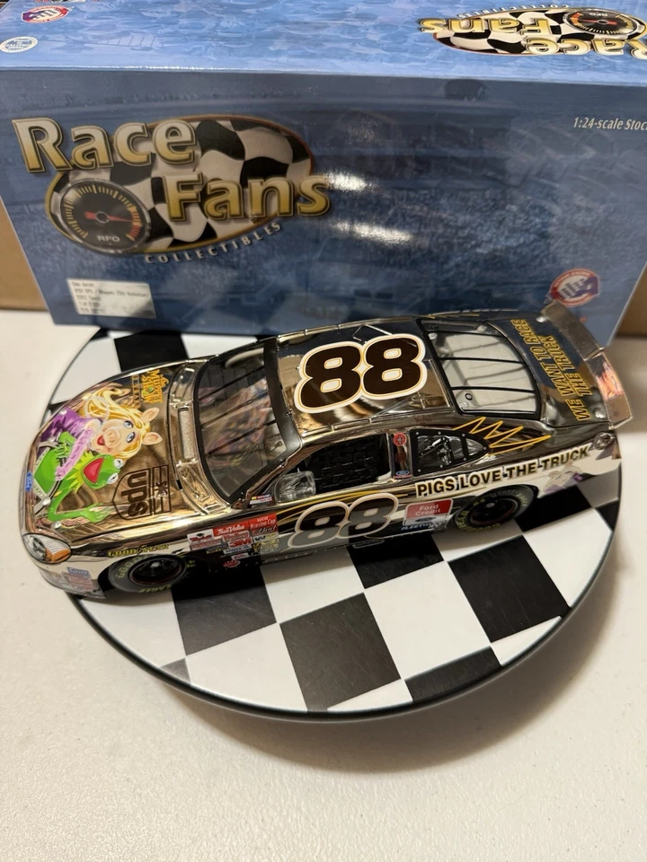 RARE* Dale Jarrett CHROME #88 UPS Muppets 25th Anniversary 2002 1/24 Diecast - Image 2 of 4