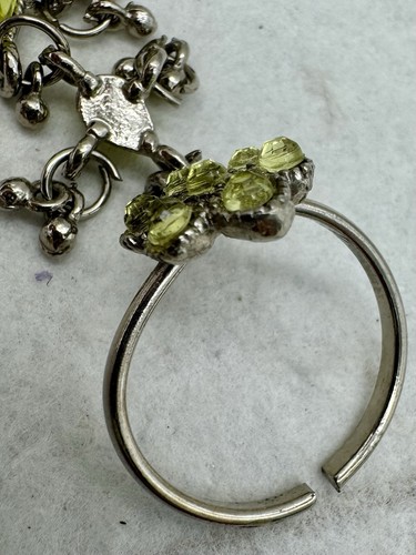 VTG Boho Slave Bracelet Bangle Peridot Rhinestones Sizeable Ring Chain Link - Picture 14 of 14