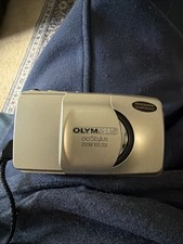 Olympus Stylus Zoom 105 DLX 35mm point and shoot p s film camera