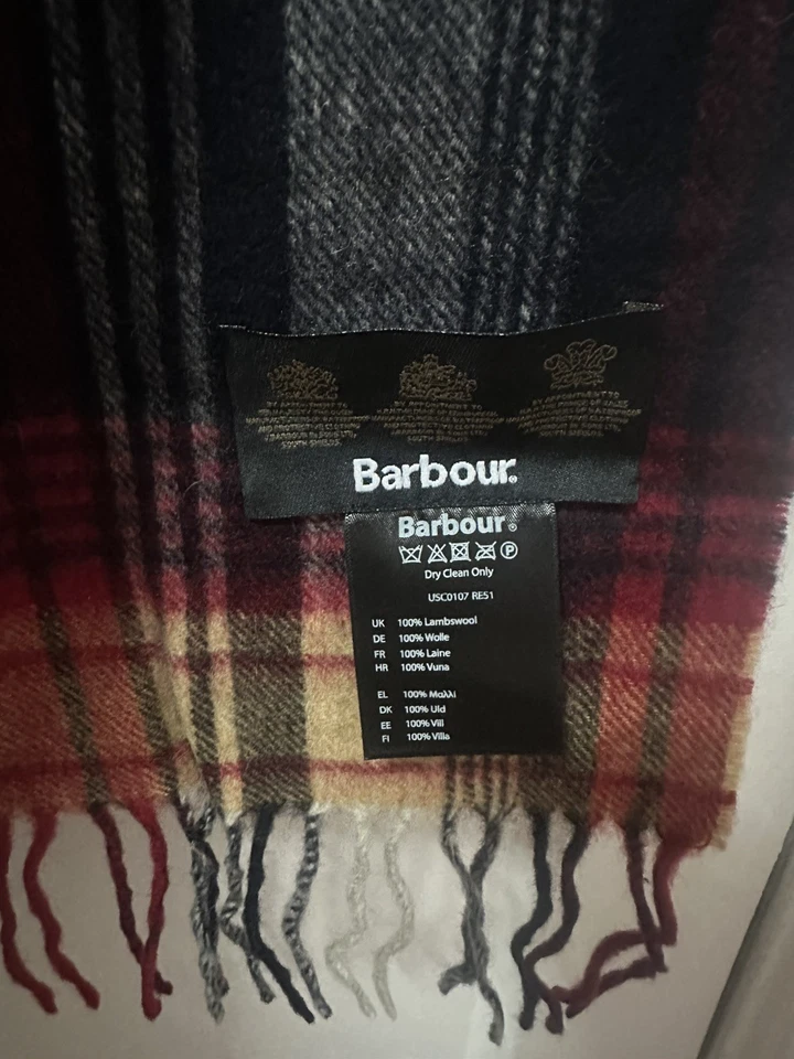 Autêntico cachecol tartan de lã de cordeiro BARBOUR, unissex - Imagem 4 de 4
