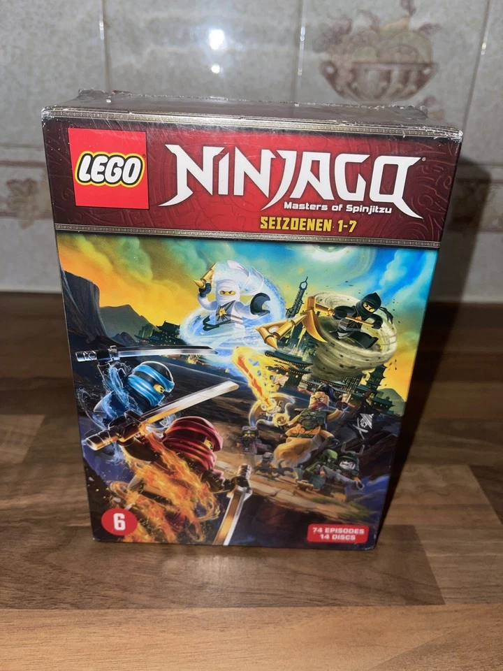LEGO Ninjago Master of Spinjitzu Seasons 1-7 DVD Box Set Region 2 New & Sealed - Image 4 of 4