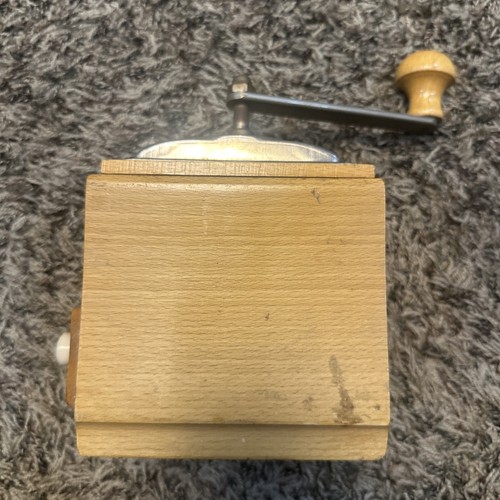 Vintage Hand Crank Zassenhaus Coffee Mill Grinder Germany Lion Logo 1930s - 40s - Picture 7 of 7