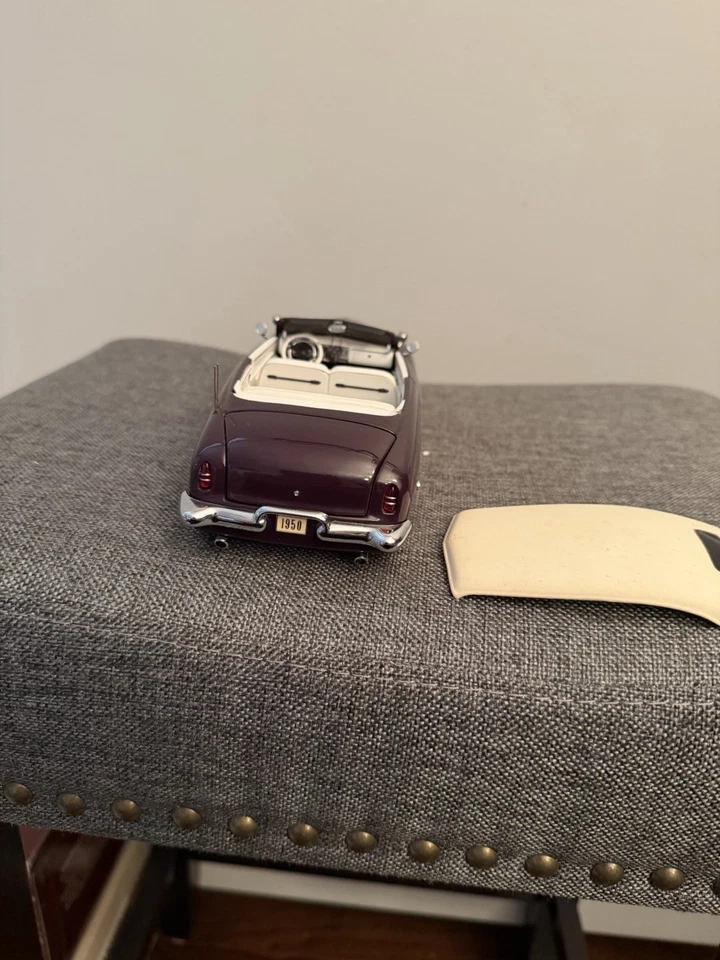Danbury Mint 1950 Mercury Заказной Кабриолет Масштаб 1:24 Литой ДВУХЦВЕТНЫЙ ФИОЛЕТОВЫЙ - Изображение 3 из 4