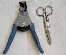 Lot of 2 IDEAL Electrical 35-088 Scissors Coax Stripmaster RG-6 Wire Stripper