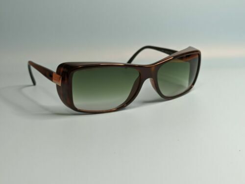 Chanel Vintage 4093-B Orange Rhinestone Rimless Sunglasses C Chanel Vintage 4093-B Orange Rhinestone Rimless Sunglasses C