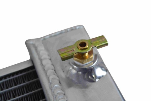 Radiator for 1988-1997 Chevrolet C/K 1500/2500/3500 GMC Pickup Suburban/Yukon - Picture 8 of 8