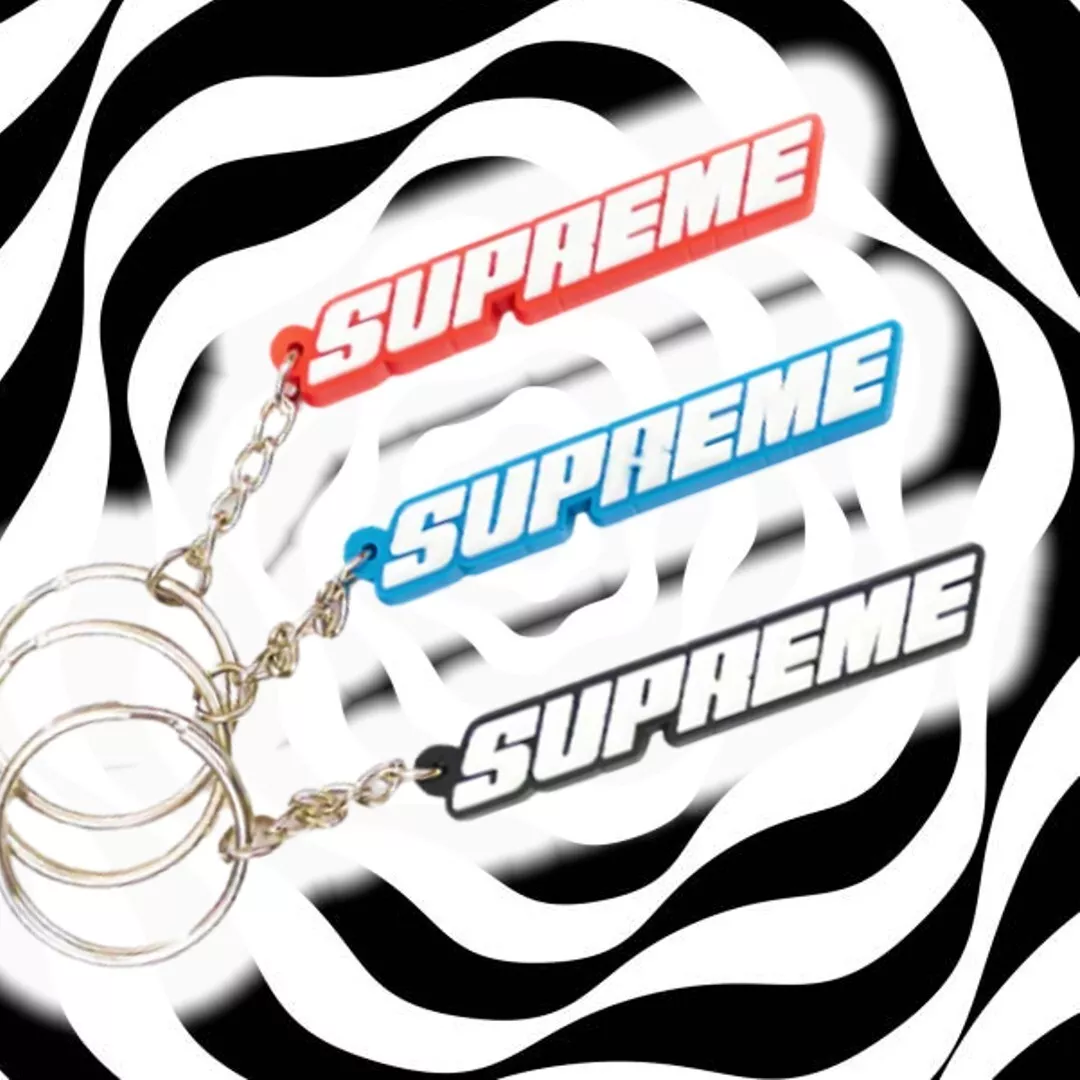 Full Set Of 3 Supreme Bevel Logo Keychains Red Blue Black OS S/S 18