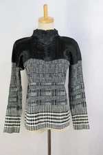 ISSEY MIYAKE Black Pleats Half Zip High Neck Long Sleeve Top 260 5335