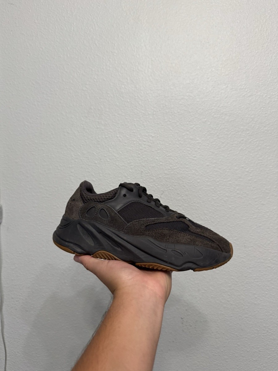 adidas Yeezy Boost 700 Utility Black Size 193104575700 UK