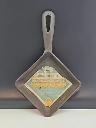 Griswold single egg sandwich square cast iron pan original label Randall NOS
