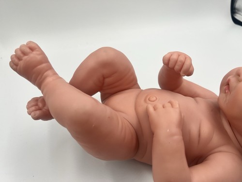 Berenguer Beautiful Baby Girl Reborn Jointed Doll Hard Body Anatomically Correct - Picture 6 of 13