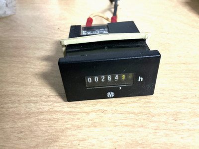 IVO FWZ55-L HOUR METER GOOD CONDITION TESTED & WORKING 110-127V AC