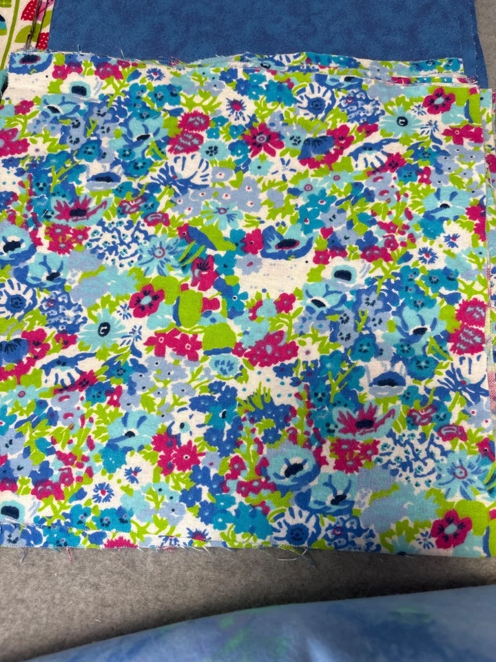 71 Precut Flannel Squares 10" & 9" - Assorted Patterns & Colors - Image 4 of 4