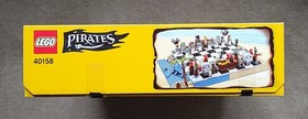 NEW Lego 40158 Pirates Chess Set. Imperial soldiers. Captain Red Beard. 20 figs