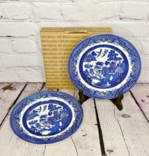 Churchill of England Blue Willow Salad / Dessert Plates Set of 2 NIB New