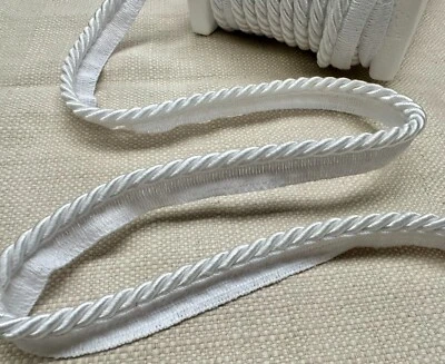 LUSHFABRIC 7 mm Flansch Paspel Kordel Metallic gedreht Seil Dekor Borte Kissen - Perlweiß