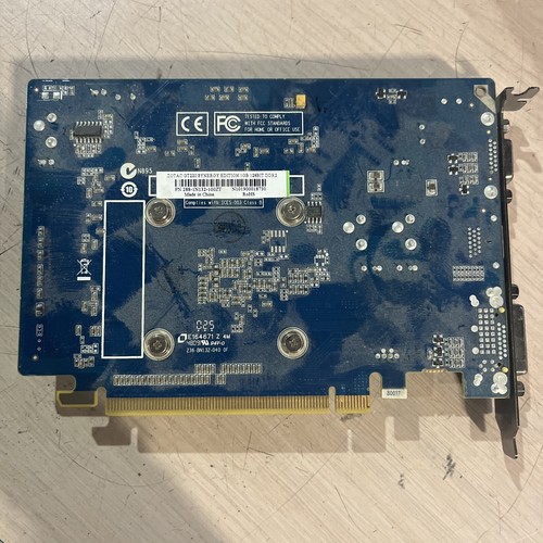 ZOTAC GT 220 SYNERGY EDITION 1GB 128BIT DDR2 GRAPHICS CARD - Picture 4 of 5