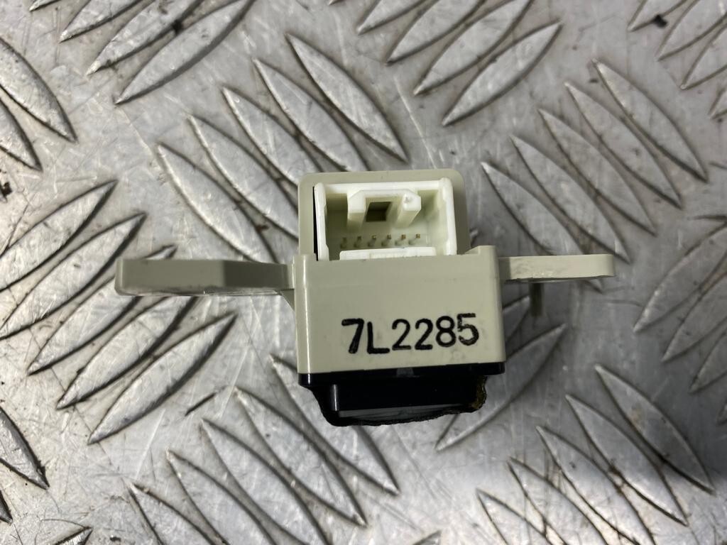 2009 Mazda 6 Hands-Free Microphone OEM Part #GS8T66EMO